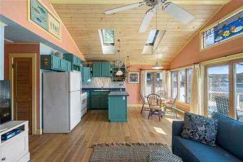 138 W Shore Dr, Exeter, RI 02822 photo 5