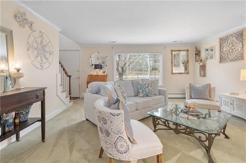 38 Eagle Run, Warwick, RI 02886 photo 3