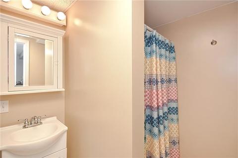 114 Burt St, Warwick, RI 02886 photo 38