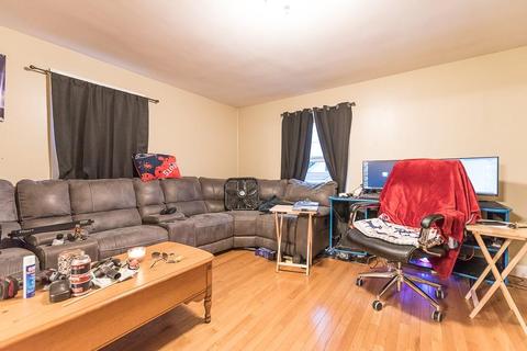 51 Dana St, Woonsocket, RI 02895 photo 19