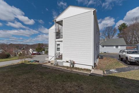 51 Dana St, Woonsocket, RI 02895 photo 5