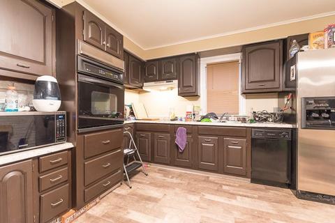 51 Dana St, Woonsocket, RI 02895 photo 17