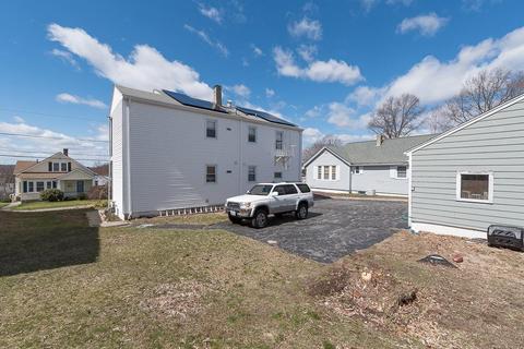 51 Dana St, Woonsocket, RI 02895 photo 4