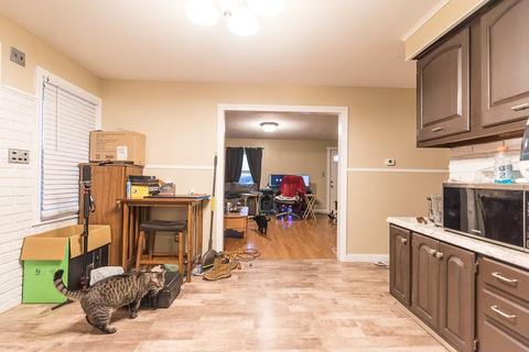 51 Dana St, Woonsocket, RI 02895 photo 18