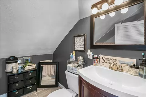 7 Ray St, Coventry, RI 02816 photo 14