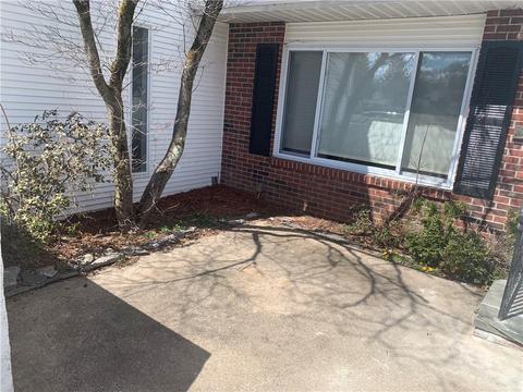 291 Chatham Cir, Warwick, RI 02886 photo 4