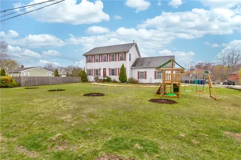 279 Claypool Dr, Warwick, RI 02886 photo 35