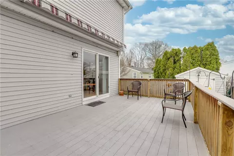279 Claypool Dr, Warwick, RI 02886 photo 33