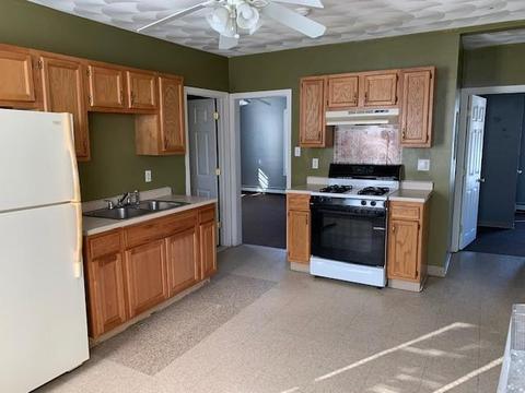 156 Pleasant St, Woonsocket, RI 02895 photo 1