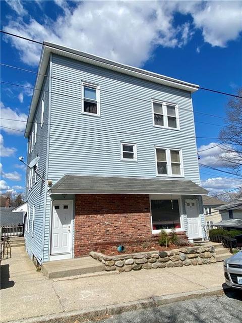 7 Ward St, Woonsocket, RI 02895 photo 1