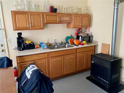 7 Ward St, Woonsocket, RI 02895 photo 4