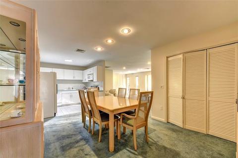 722 Manomet Ct, Warwick, RI 02886 photo 16