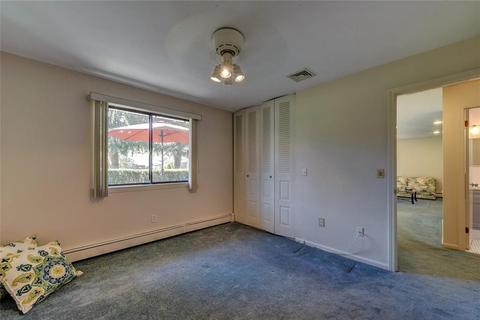 722 Manomet Ct, Warwick, RI 02886 photo 25