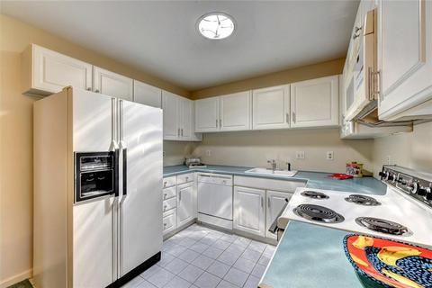 722 Manomet Ct, Warwick, RI 02886 photo 19
