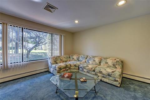 722 Manomet Ct, Warwick, RI 02886 photo 8