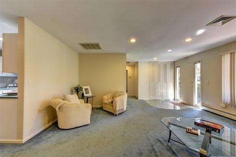 722 Manomet Ct, Warwick, RI 02886 photo 10