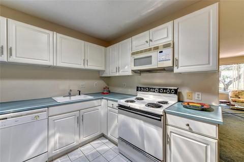 722 Manomet Ct, Warwick, RI 02886 photo 21