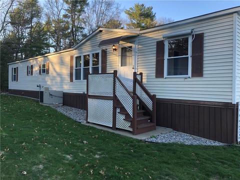 9 Five Elms Cir, Coventry, RI 02816 photo 1