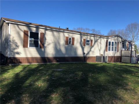 9 Five Elms Cir, Coventry, RI 02816 photo 5