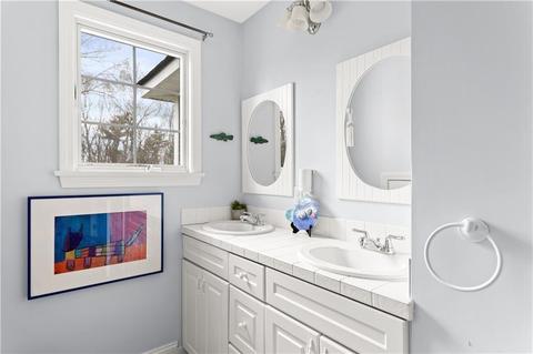 154 Kingston Rd, Exeter, RI 02822 photo 46