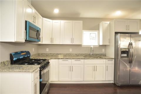 7 Elder Pl, Providence, RI 02909 photo 6