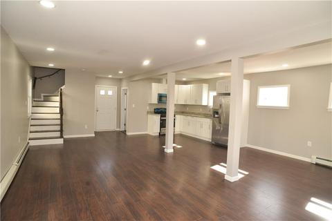 7 Elder Pl, Providence, RI 02909 photo 3