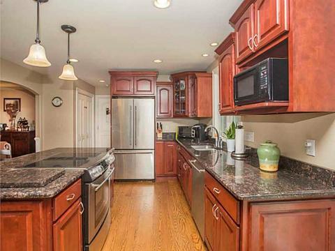 140 E Wallum Lake Rd, Pascoag, RI 02859 photo 9