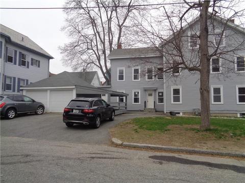 424 N Main St, Woonsocket, RI 02895 photo 2