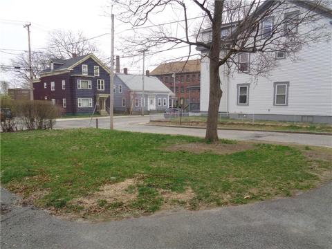 424 N Main St, Woonsocket, RI 02895 photo 37
