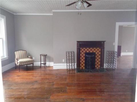 424 N Main St, Woonsocket, RI 02895 photo 9