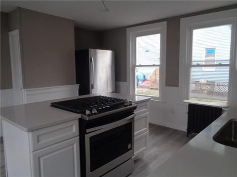 424 N Main St, Woonsocket, RI 02895 photo 8
