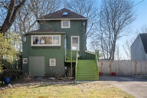 44 Staples Ave, Warwick, RI 02886 photo 1