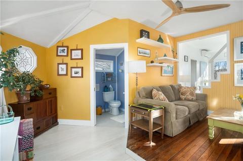 44 Staples Ave, Warwick, RI 02886 photo 10