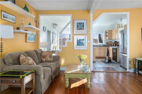 44 Staples Ave, Warwick, RI 02886 photo 14