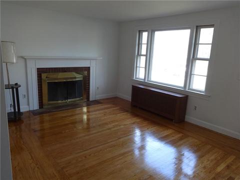 195 Grayson Ave, Warwick, RI 02886 photo 6
