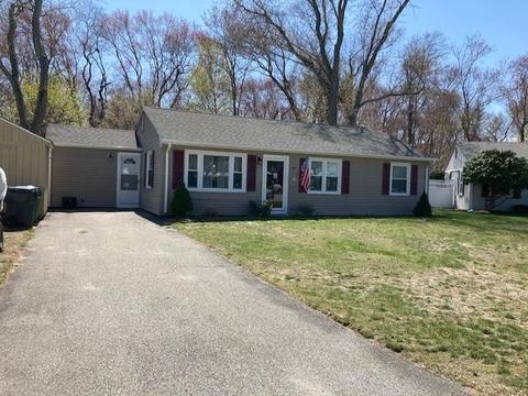 52 Star St, Warwick, RI 02888 photo 2