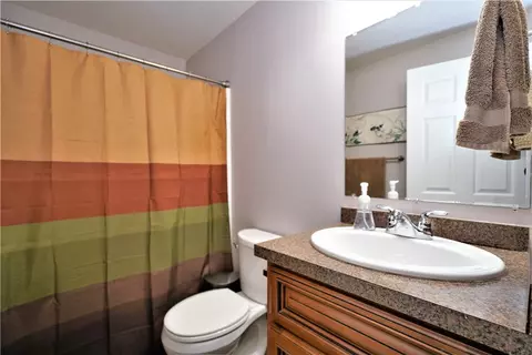 291 Louise St, Woonsocket, RI 02895 photo 32