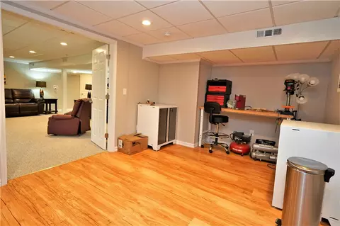 291 Louise St, Woonsocket, RI 02895 photo 44