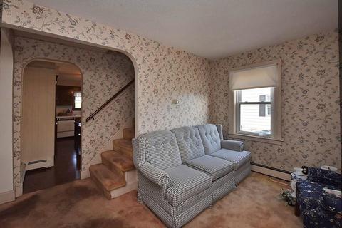 26 Cherry Hill Ave, Woonsocket, RI 02895 photo 6