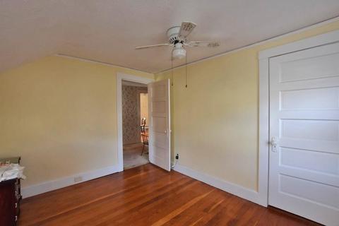 26 Cherry Hill Ave, Woonsocket, RI 02895 photo 8