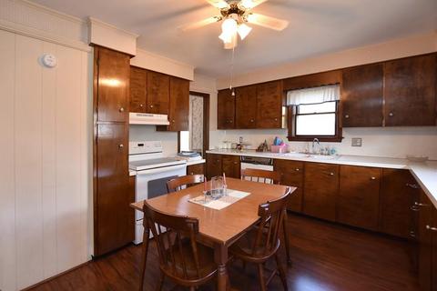 26 Cherry Hill Ave, Woonsocket, RI 02895 photo 2