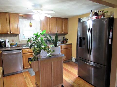 61 Spring Grove Ave, Warwick, RI 02889 photo 8