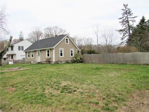 61 Spring Grove Ave, Warwick, RI 02889 photo 4