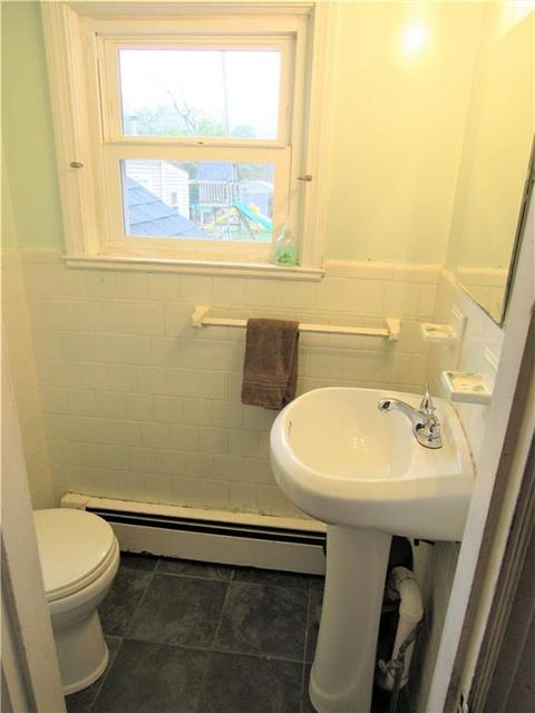 61 Spring Grove Ave, Warwick, RI 02889 photo 14