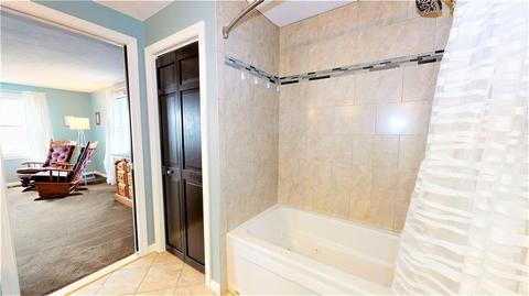 407 Brookhaven Ln, Woonsocket, RI 02895 photo 21