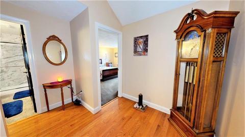 407 Brookhaven Ln, Woonsocket, RI 02895 photo 9