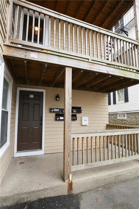 583 Willow St, Woonsocket, RI 02895 photo 5