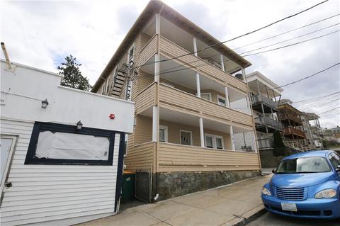 583 Willow St, Woonsocket, RI 02895 photo 2