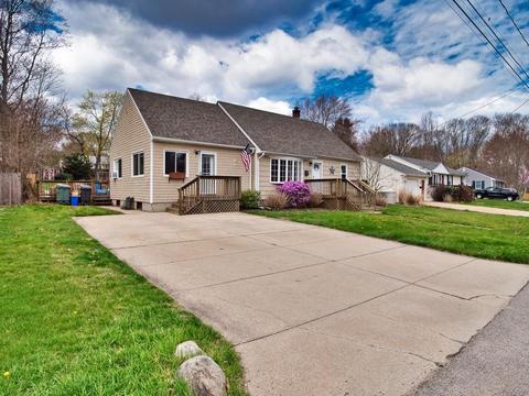 6 Lantern Ln, Coventry, RI 02816 photo 2