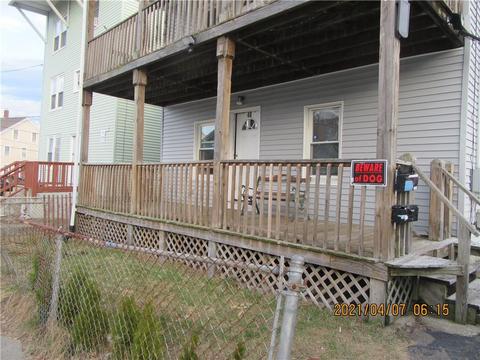 48 Parker St, Woonsocket, RI 02895 photo 2